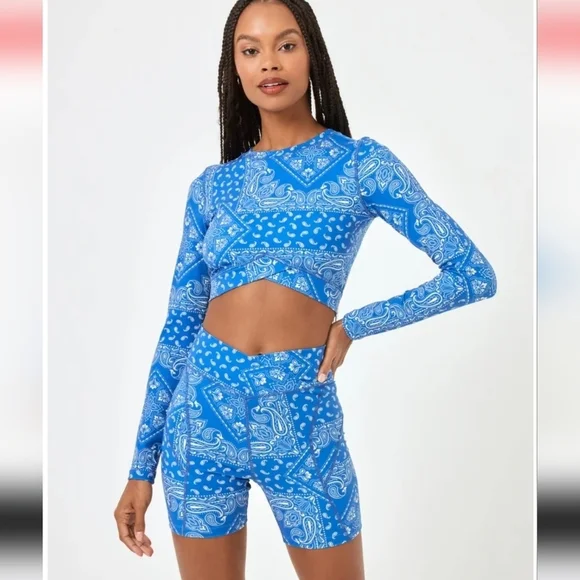 L*Space The Aim High Crop Top & Printed Carter Bike Shorts•Size XL - Picture 3 of 12